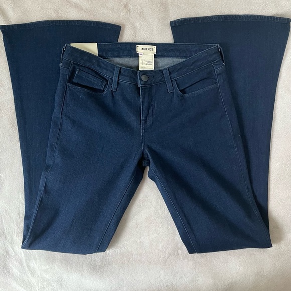 L’Agence Élysée Low-Rise Dark Denim Flare Jeans - Picture 8 of 16